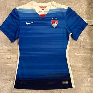 Nike Women’s USA Soccer Jersey Size S